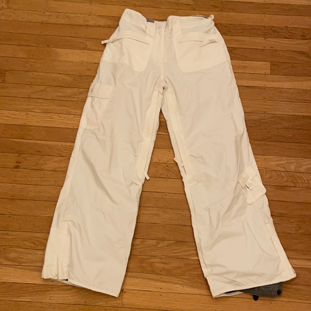 Powder Room Core white ski pants